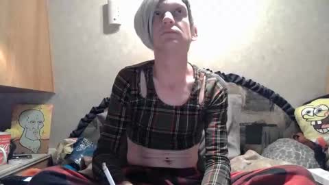 Snapshot of alishaluv chatting on November 17, 4:07 am Alisha online show from November 17, 4:07 am