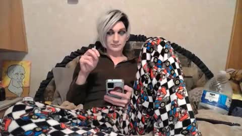 Snapshot of alishaluv chatting on December 21, 5:47 am Alisha online show from December 21, 5:47 am