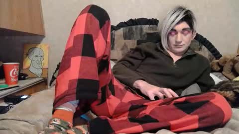 Snapshot of alishaluv chatting on January 10, 6:37 am Alisha online show from January 10, 6:37 am