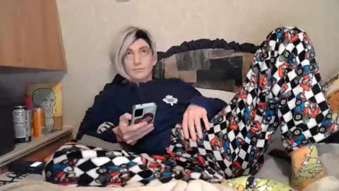 Snapshot of alishaluv chatting on February 7, 6:17 am Alisha online show from February 7, 6:17 am