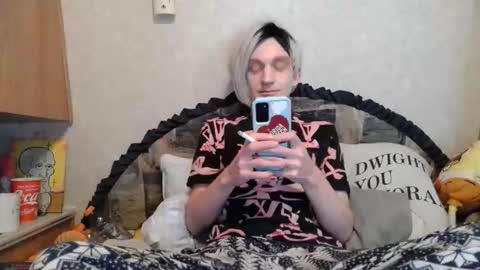 Alisha online show from February 22, 4:49 pm