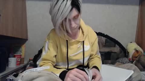 Alisha online show from March 4, 4:40 am