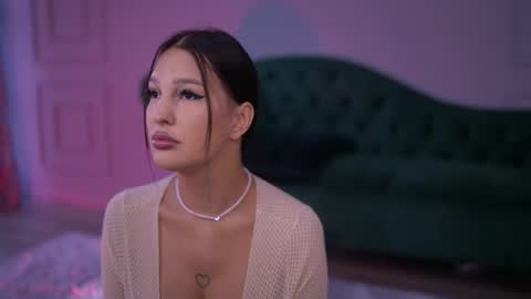 alisharossen online show from September 25, 5:11 am