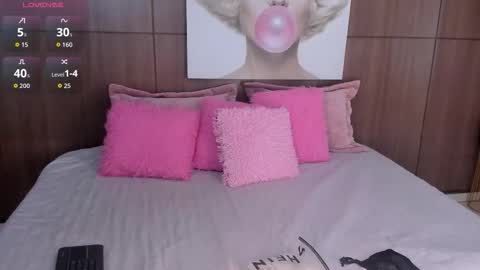  Ali online show from December 4, 11:08 am