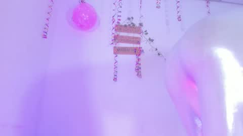 Alisia online show from October 15, 5:07 am