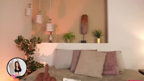 A L I S O N  online show from September 10, 7:58 pm