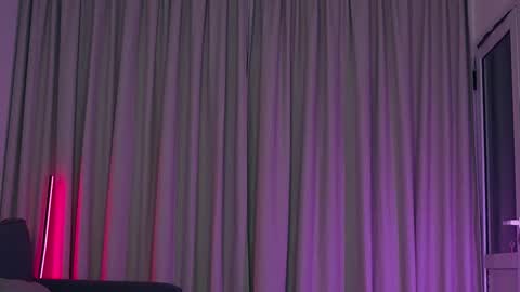 Snapshot of alison_miller9 chatting on October 3, 3:25 am Alison online show from October 3, 3:25 am