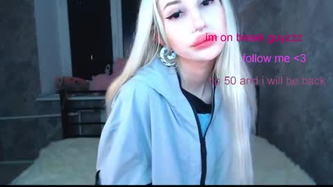 Alison online show from May 19, 3:18 pm