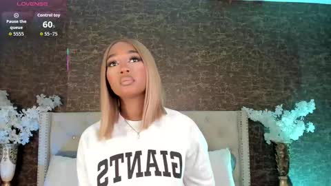 Alison Moon  online show from September 20, 10:55 pm