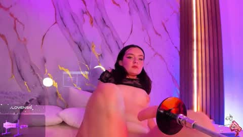 Snapshot of alissa_cute1 chatting on October 29, 3:09 am Mia online show from October 29, 3:09 am