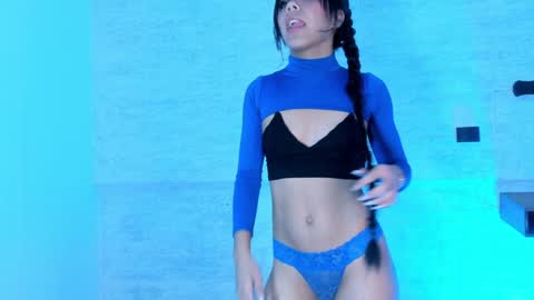 alissadoll_ online show from December 7, 2:53 am