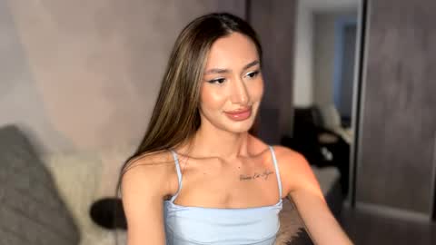 Alissa online show from May 15, 2:35 pm