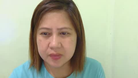 Snapshot of alissalove18 chatting on February 12, 11:07 am alissalove18 online show from February 12, 11:07 am