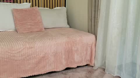 Alissa online show from May 9, 3:56 am