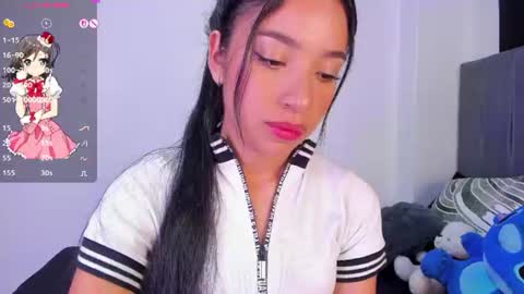 Snapshot of alissarose_1 chatting on June 25, 12:54 am alissarose_1 online show from June 25, 12:54 am