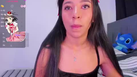 Snapshot of alissarose_1 chatting on June 26, 9:19 pm alissarose_1 online show from June 26, 9:19 pm