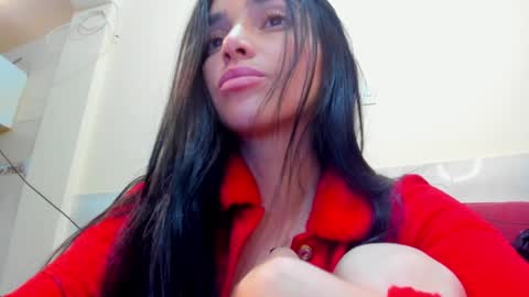 Alisson369  online show from January 7, 2:30 pm