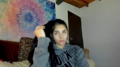 Alisson369  online show from September 15, 2:11 am