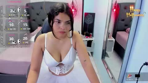 ALISSON online show from October 31, 1:01 pm