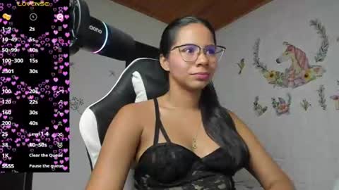 Snapshot of alisson_hoffman05 chatting on August 7, 12:34 am Alisson hoffman05 online show from August 7, 12:34 am