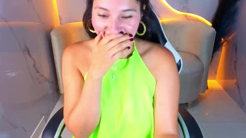 alisson_tx_ online show from April 7, 8:20 pm