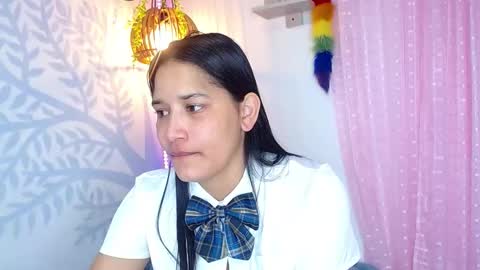 Snapshot of alisson_wiley chatting on April 25, 9:01 am alisson online show from April 25, 9:01 am