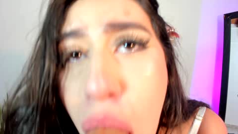 Aliss online show from January 11, 2:04 pm