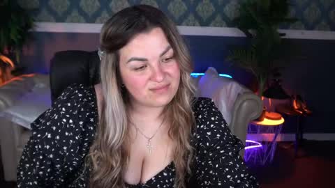 alissyagrayy online show from May 6, 12:32 pm