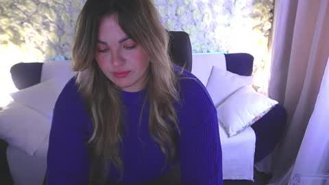 alissyagrayy online show from May 18, 5:46 am