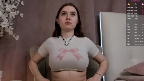 Snapshot of alistria chatting on March 18, 3:53 am Alisa online show from March 18, 3:53 am