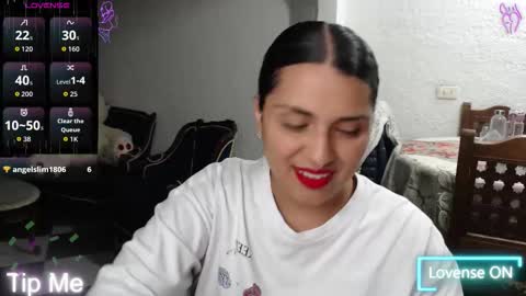 Snapshot of alix_beltran chatting on March 13, 3:24 am Alix online show from March 13, 3:24 am