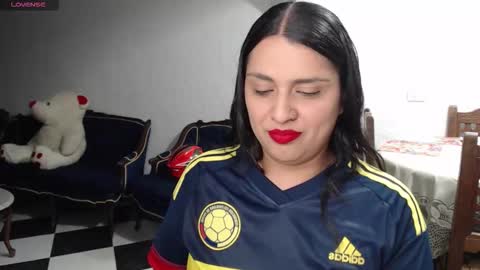 Snapshot of alix_beltran chatting on March 30, 2:01 am Alix online show from March 30, 2:01 am