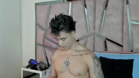 alix online show from October 22, 9:58 pm