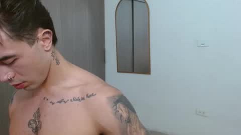 alix online show from March 11, 10:05 pm