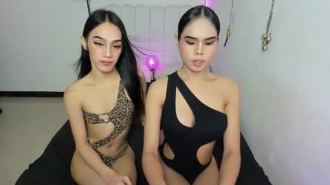 Snapshot of aliyah_bucks chatting on September 19, 3:19 am hello your lovely ALIYAH online show from September 19, 3:19 am