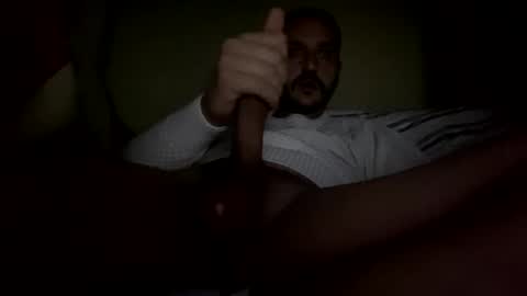 Snapshot of aliyalcin344 chatting on February 14, 11:09 pm big dick boy online show from February 14, 11:09 pm