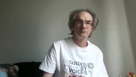 J online show from March 27, 6:40 pm