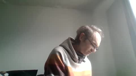 J online show from March 29, 5:35 pm