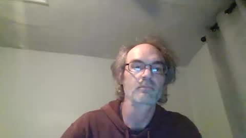 J online show from April 22, 2:25 am