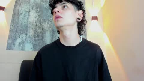 Snapshot of alkimia_tt chatting on March 31, 12:38 pm JEFERSON online show from March 31, 12:38 pm