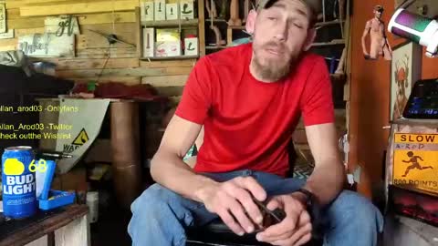 Snapshot of allan_arod chatting on May 15, 7:43 pm Allan arod online show from May 15, 7:43 pm