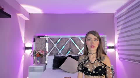 Snapshot of allanablake chatting on March 11, 11:55 am Allana online show from March 11, 11:55 am