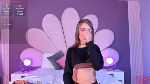 Snapshot of allanablake chatting on March 12, 12:15 pm Allana online show from March 12, 12:15 pm