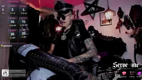 Snapshot of allanhurtss chatting on February 20, 7:47 pm online show from February 20, 7:47 pm