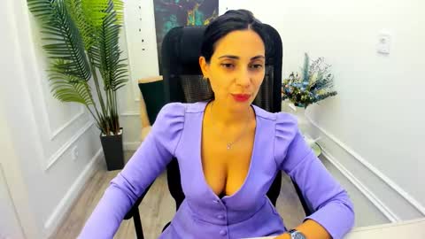 Snapshot of allayerty chatting on October 11, 3:10 pm allayerty online show from October 11, 3:10 pm