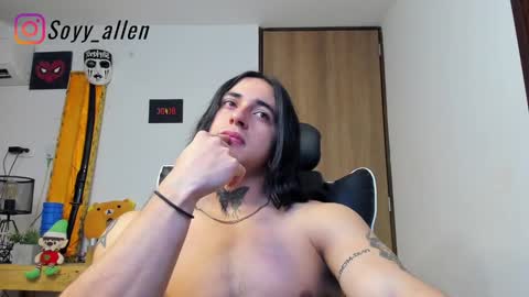Snapshot of allen_rosse chatting on February 1, 4:56 am independent model 3 online show from February 1, 4:56 am