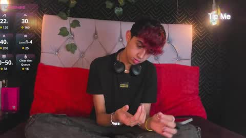 Snapshot of allen_starck chatting on October 7, 8:39 pm Allen online show from October 7, 8:39 pm