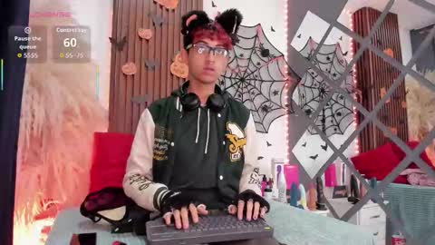 Snapshot of allen_starck chatting on October 14, 2:34 am Allen online show from October 14, 2:34 am