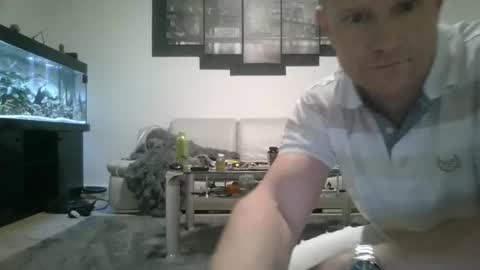 alles594462 online show from November 16, 10:59 pm