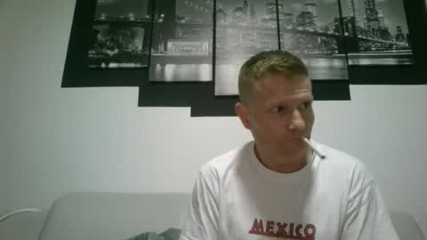 alles594462 online show from November 29, 3:53 am